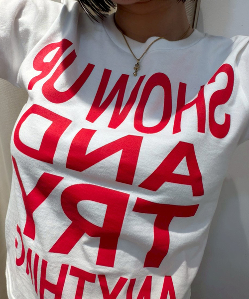Oriens JOURNAL STANDARD(オリエンス ジャーナルスタンダード)の「SHOW UP プリントTEE(Tシャツ/カットソー・レディース・ホワイト/パープル/イエロー・SMALL/MEDIUM)」の10枚目の写真