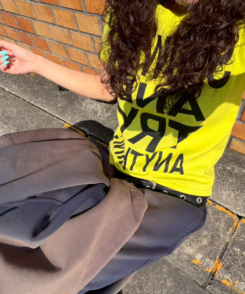 Oriens JOURNAL STANDARD（オリエンス ジャーナルスタンダード）の「SHOW UP プリントTEE（Tシャツ/カットソー・レディース・ホワイト/パープル/イエロー・SMALL/MEDIUM）」の9枚目の写真