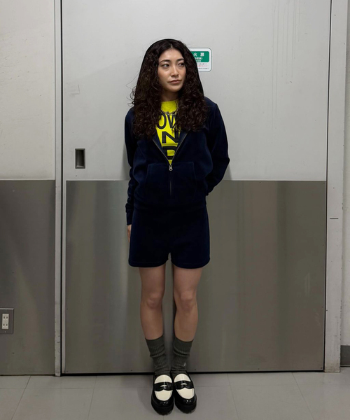 Oriens JOURNAL STANDARD（オリエンス ジャーナルスタンダード）の「SHOW UP プリントTEE（Tシャツ/カットソー・レディース・ホワイト/パープル/イエロー・SMALL/MEDIUM）」の10枚目の写真