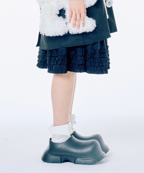 Never mind the XU / Chikashitsu+（ネバーマインド ザ エックスユー / チカシツプラス）の「【Nerd out XU】collar knee socks / 【ナードアウトエックスユー】カラーニーソックス <着用動画あり>（ソックス/靴下・レディース・グレー/ブラック/ホワイト・ONE SIZE）」の14枚目の写真
