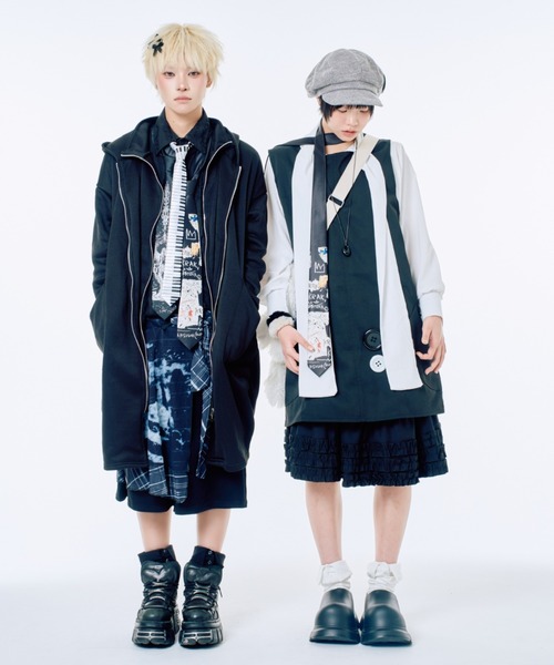 Never mind the XU / Chikashitsu+（ネバーマインド ザ エックスユー / チカシツプラス）の「【Nerd out XU】collar knee socks / 【ナードアウトエックスユー】カラーニーソックス <着用動画あり>（ソックス/靴下・レディース・グレー/ブラック/ホワイト・ONE SIZE）」の11枚目の写真