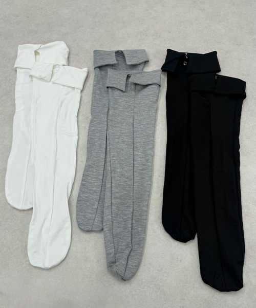 Never mind the XU / Chikashitsu+（ネバーマインド ザ エックスユー / チカシツプラス）の「【Nerd out XU】collar knee socks / 【ナードアウトエックスユー】カラーニーソックス <着用動画あり>（ソックス/靴下・レディース・グレー/ブラック/ホワイト・ONE SIZE）」の18枚目の写真