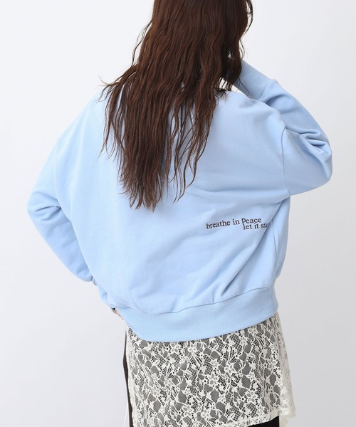 NOAHL(ノアル)の「【NOAHL】バック刺繍スウェットプルオーバー(スウェット・レディース・オートミール/ライトブルー・FREE)」の16枚目の写真