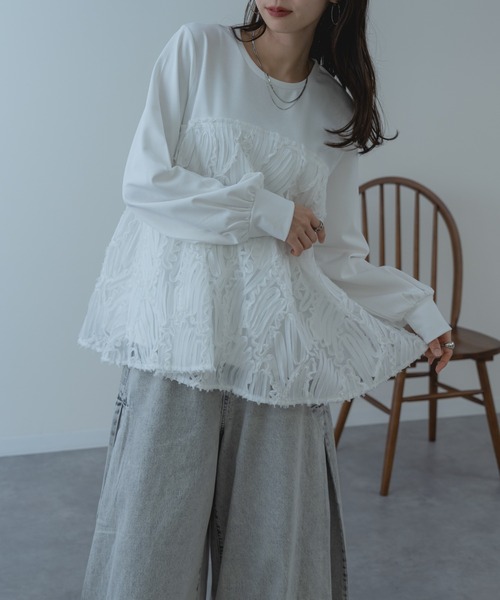 refinedworks(リファインドワークス)の「【refinedworks】異素材 ドッキング ペプラム シルエット プルオーバー(Tシャツ/カットソー・レディース・ホワイト/ブラック・FREE)」の15枚目の写真