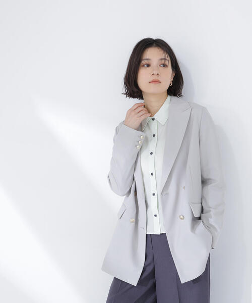 NATURAL BEAUTY BASIC(ナチュラルビューティーベーシック)の「◇リネンライクダブルブレストボクシージャケット(テーラードジャケット・レディース・チャコールグレー/ネイビー/ベージュ/ライトグリーン・MEDIUM/SMALL)」の11枚目の写真