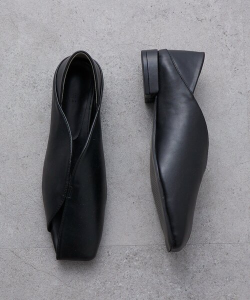 Lui's（ルイス）の「スクエアトゥカットアウトパンプス（パンプス・レディース・ブラック/ブラウン・M/L）」の9枚目の写真