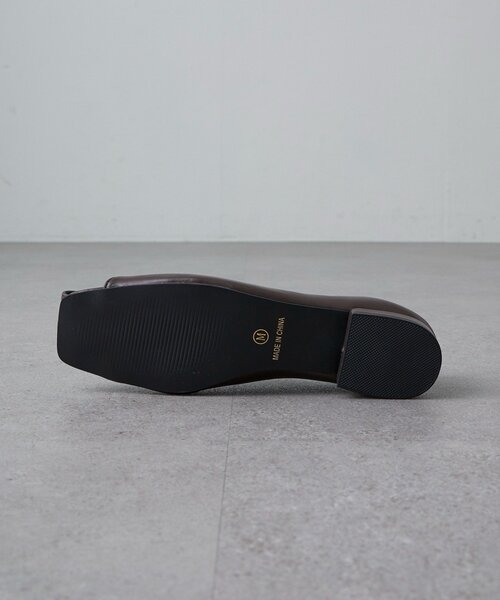 Lui's（ルイス）の「スクエアトゥカットアウトパンプス（パンプス・レディース・ブラック/ブラウン・M/L）」の12枚目の写真