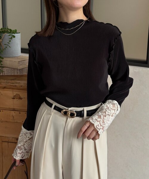 Thevon(ゼボン)の「袖先切替プリーツメロープルオーバー(Tシャツ/カットソー・レディース・ブラック/グリーン系その他2/ホワイト系その他/アイボリー・FREE)」の3枚目の写真