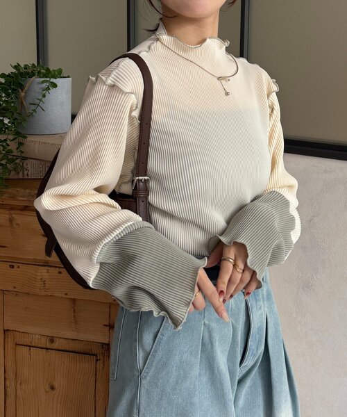 Thevon(ゼボン)の「袖先切替プリーツメロープルオーバー(Tシャツ/カットソー・レディース・ブラック/グリーン系その他2/ホワイト系その他/アイボリー・FREE)」の8枚目の写真