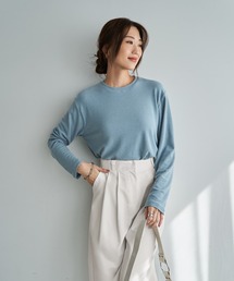 絶妙に緩いフワとろカットソートップス
