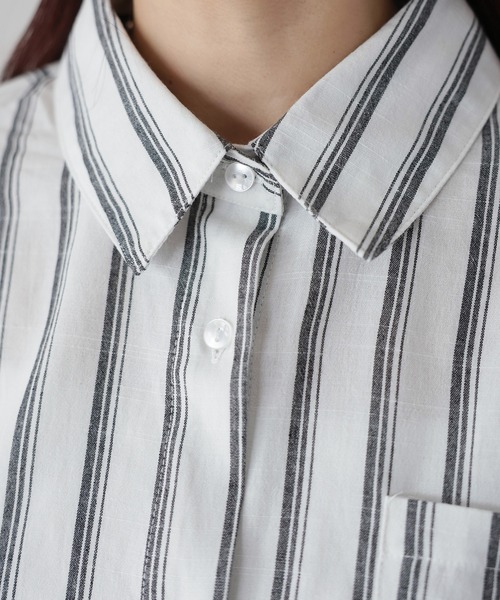 Riberry（リベリー）の「コットンストライプシャツ（シャツ/ブラウス・レディース・ブラック/オフホワイト/ベージュ・MEDIUM）」の6枚目の写真