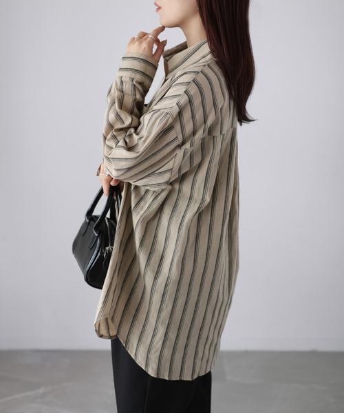 Riberry（リベリー）の「コットンストライプシャツ（シャツ/ブラウス・レディース・ブラック/オフホワイト/ベージュ・MEDIUM）」の11枚目の写真