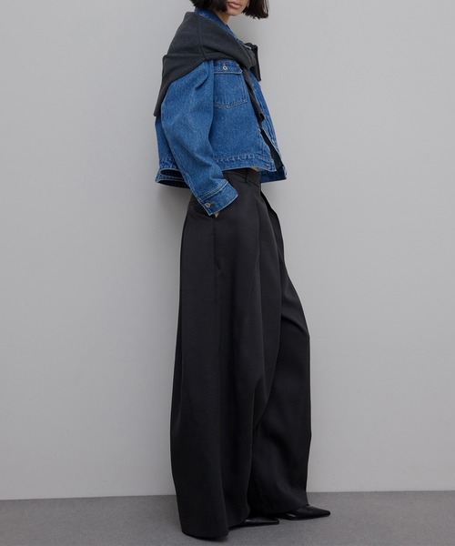 Ameri(アメリ)の「JAPAN MADE BACK FLARE DENIM JACKET(デニムジャケット・レディース・インディゴブルー/ブルー・MEDIUM/SMALL)」の12枚目の写真