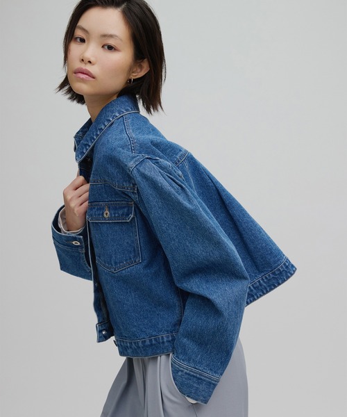 Ameri(アメリ)の「JAPAN MADE BACK FLARE DENIM JACKET(デニムジャケット・レディース・インディゴブルー/ブルー・MEDIUM/SMALL)」の17枚目の写真
