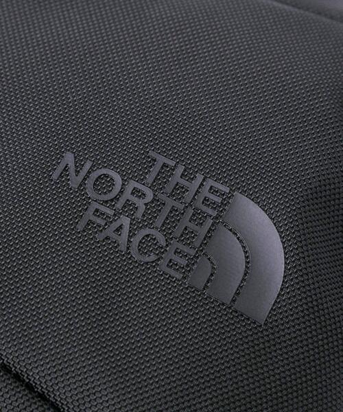 THE NORTH FACE(ザノースフェイス)の「THE NORTH FACE PYRENEES SHOULDER S(ショルダーバッグ・メンズ・グレー/ブラック/ベージュ系その他・FREE)」の8枚目の写真
