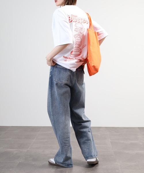FUNALIVE(ファンアライブ)の「CVC WIDE Crew Neck T-Shirt 刺繍&グラフィックT 半袖(Tシャツ/カットソー・メンズ・ホワイト/ブラック/スミクロ/ダークグリーン/ブラック系3/ホワイト系2/ホワイト系3/ブラック系2/ホワイト系4/ネイビー系2/ブラック系4/ブラック系5・LL/L/M)」の21枚目の写真