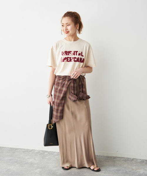 Spick & Span（スピックアンドスパン）の「AUTHEN / オーセン SS OA CLUSH EMBROIDERY T-SHIRT（Tシャツ/カットソー・レディース・ブラック系その他/ボルドー/アイボリー・SMALL）」の20枚目の写真