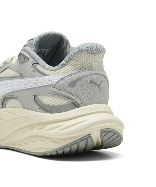 PUMA(プーマ)の「PUMA プーマ ユニセックス ヒプノティック LS 2 スニーカー(スニーカー・メンズ・グレー×ホワイト/ブラック・27.0cm/27.5cm/26.0cm/26.5cm/29.0cm/30.0cm/28.0cm/28.5cm/23.0cm/23.5cm/22.5cm/25.0cm/25.5cm/24.0cm/24.5cm)」の4枚目の写真