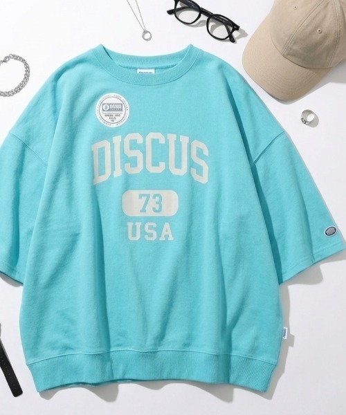 DISCUS（ディスカス）の「2026SS DISCUS/ディスカス カレッジロゴ ワンポイントロゴ刺繍 オーバーサイズ 半袖スウェットTシャツ（Tシャツ/カットソー・レディース・ブルー/グレー/サックスブルー/ブラック/レッド/ホワイト・L/M）」の4枚目の写真