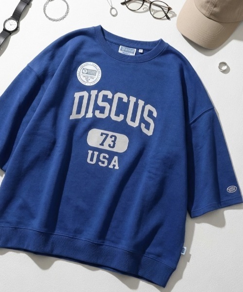 DISCUS（ディスカス）の「2026SS DISCUS/ディスカス カレッジロゴ ワンポイントロゴ刺繍 オーバーサイズ 半袖スウェットTシャツ（Tシャツ/カットソー・レディース・ブルー/グレー/サックスブルー/ブラック/レッド/ホワイト・L/M）」の5枚目の写真
