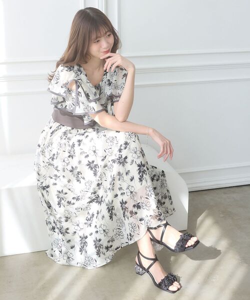 MAJESTIC LEGON(マジェスティックレゴン)の「クリアヒールギャザーリボンサンダル(サンダル・レディース・アイボリー/ブラック/ピンク・SMALL/MEDIUM/LARGE/X-LARGE)」の8枚目の写真