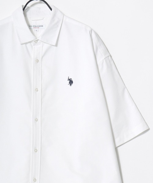 U.S. POLO ASSN.(ユーエスポロアッスン)の「U.S. POLO ASSN./ユーエスポロアッスン 別注 Oxford Ombre Shirt/オーバーサイズ オックス無地 オンブレチェック ロゴ ワンポイント刺繍 レギュラーカラーシャツ/半袖シャツ/レディース メンズ(シャツ/ブラウス・メンズ・ホワイト/ホワイト系その他/ブルー/ブラック系その他・M/L/LL)」の5枚目の写真