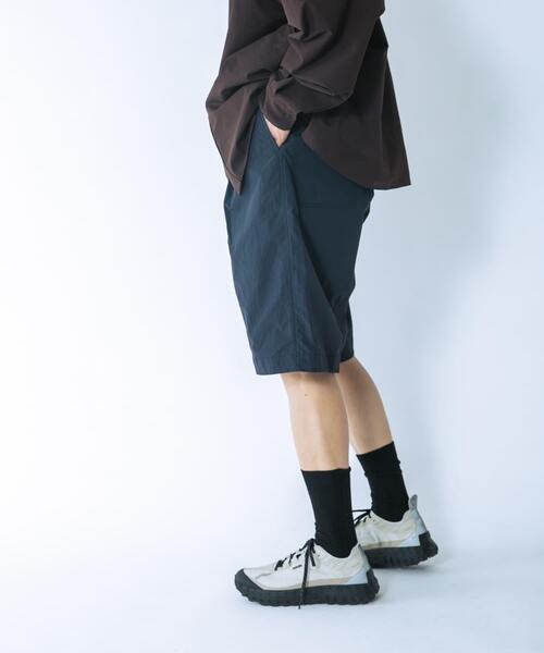 EKAL(エカル)の「『撥水/UVカット/UR TECH』ナイロンタッサーショーツ(その他パンツ・メンズ・グリーン系その他/ライトブルー/イエロー/ネイビー/グレー・MEDIUM/LARGE)」の22枚目の写真