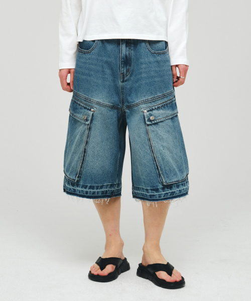 ECORR（エコル）の「カーゴバミューダデニムハーフパンツ_ブルー（その他パンツ・メンズ・その他・1(M)/2(L)/3(XL)）」の2枚目の写真