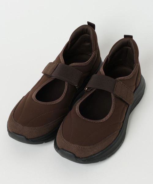 GLOBAL WORK（グローバルワーク）の「エアかるメリージェーンスニーカー/645040（スニーカー・レディース・ライトグレー/ダークブラウン/ブラック・MEDIUM/LARGE）」の5枚目の写真