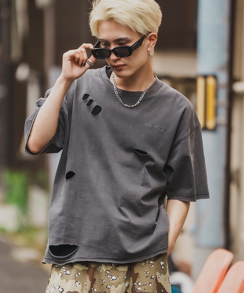 En serio TOKYO(エンソリオトーキョー)の「【SIDEWAYSTANCE】フィーチャーロゴ半袖グランジTシャツ 70478(Tシャツ/カットソー・メンズ・ブラック/ブラウン・SMALL/LARGE/X-LARGE/MEDIUM)」の15枚目の写真