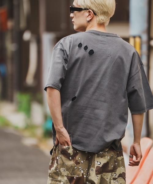 En serio TOKYO(エンソリオトーキョー)の「【SIDEWAYSTANCE】フィーチャーロゴ半袖グランジTシャツ 70478(Tシャツ/カットソー・メンズ・ブラック/ブラウン・SMALL/LARGE/X-LARGE/MEDIUM)」の14枚目の写真