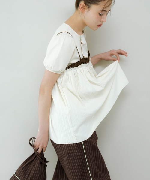 KBF（ケイビーエフ）の「バイカラークリンクルビスチェ（その他トップス・レディース・グリーン系その他/ホワイト系その他/グレー系その他・ONE）」の6枚目の写真