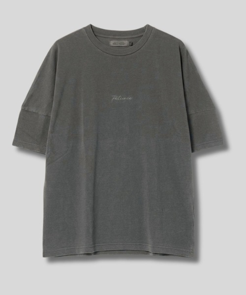 Mac-House(マックハウス)の「ピグメント加工 バックプリント ショートTシャツ(Tシャツ/カットソー・メンズ・ブラック/ピンク/グレイッシュベージュ・L/M/XL)」の1枚目の写真