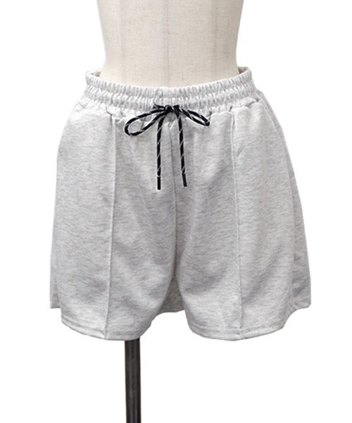 CLOTHY(クロシィ)の「【夏パンツ、これでいいじゃん。】裏COOLスウェットショートパンツ(その他パンツ・レディース・ブラック/ライトグレー/グレー・LARGE/MEDIUM)」の21枚目の写真