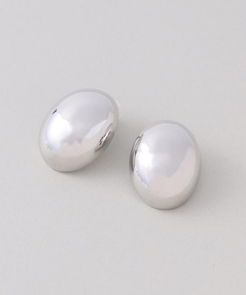 Noble(ノーブル)の「《追加》PETIT MOMENTS/プティモーメント Oval Stud Earrings(ピアス(両耳用)・レディース・ゴールド/シルバー・FREE)」の13枚目の写真