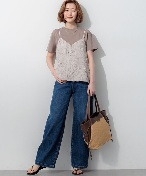 23区 S(ニジュウサンクチイサイサイズ)の「ハイエンド クルーネック Tシャツ(Tシャツ/カットソー・レディース・ベージュ系/ピンク系/ホワイト系/ブラック系/ライトグリーン系/ダークブラウン系・32)」の18枚目の写真