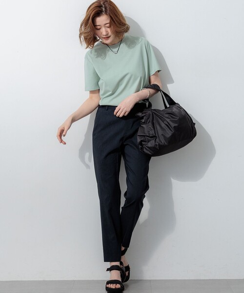 23区 S(ニジュウサンクチイサイサイズ)の「ハイエンド クルーネック Tシャツ(Tシャツ/カットソー・レディース・ベージュ系/ピンク系/ホワイト系/ブラック系/ライトグリーン系/ダークブラウン系・32)」の21枚目の写真
