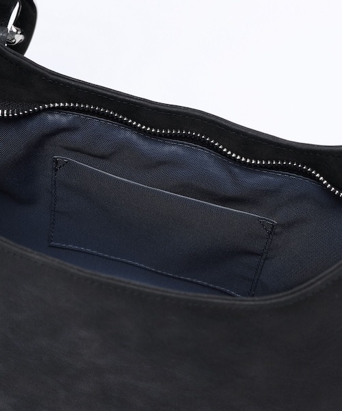 Wacky WiLLy（ワッキーウィリー）の「[GISELLEジゼル着用] WOMEN'S EYELET SHOULDER BAG（ショルダーバッグ・レディース・ブラック・FREE）」の10枚目の写真
