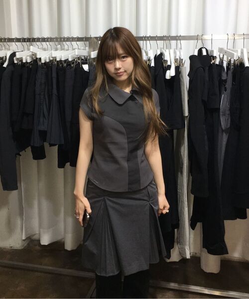 Miseki SEOUL(ミセキソウル)の「Accordion side pleats midi skirt CHARCOAL(スカート・レディース・その他・1/2)」の10枚目の写真