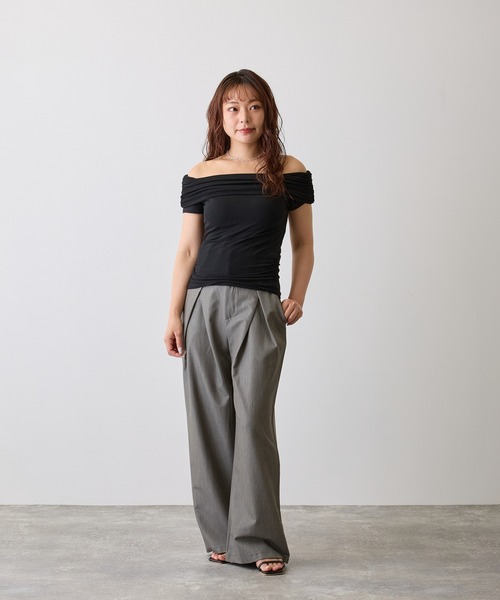 H.TOKYO(エイチトウキョウ)の「ドレープオフショルダートップス(Tシャツ/カットソー・レディース・ホワイト/ブラック/グレー・FREE)」の9枚目の写真