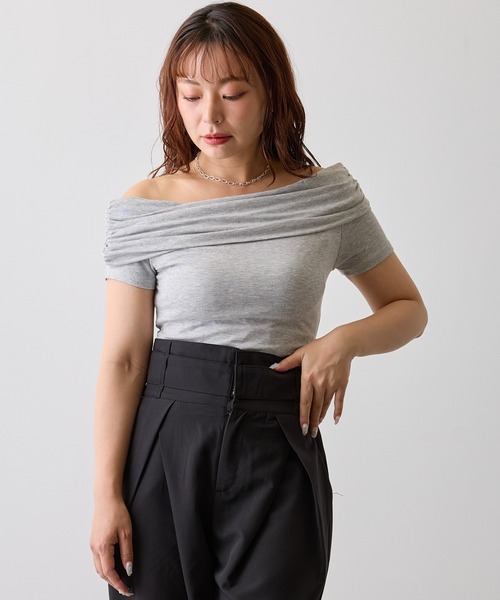 H.TOKYO(エイチトウキョウ)の「ドレープオフショルダートップス(Tシャツ/カットソー・レディース・ホワイト/ブラック/グレー・FREE)」の8枚目の写真