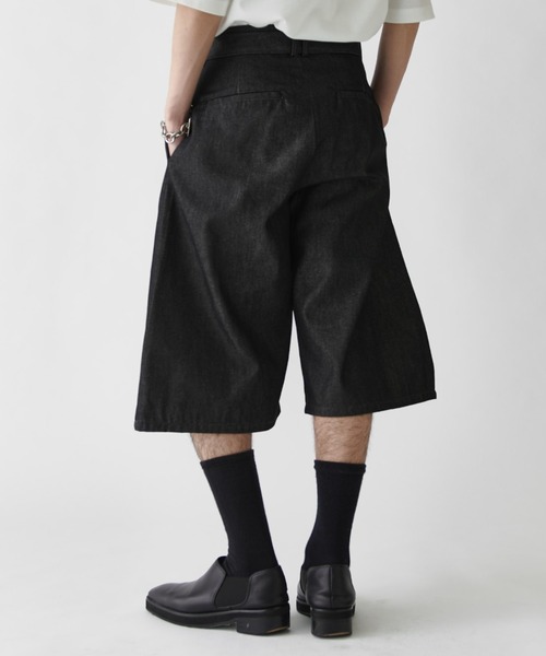 Lui's(ルイス)の「13.5オンスバルーンデニムショーツ(デニムパンツ・メンズ・インディゴブルー/ブラック・S/M/L)」の7枚目の写真