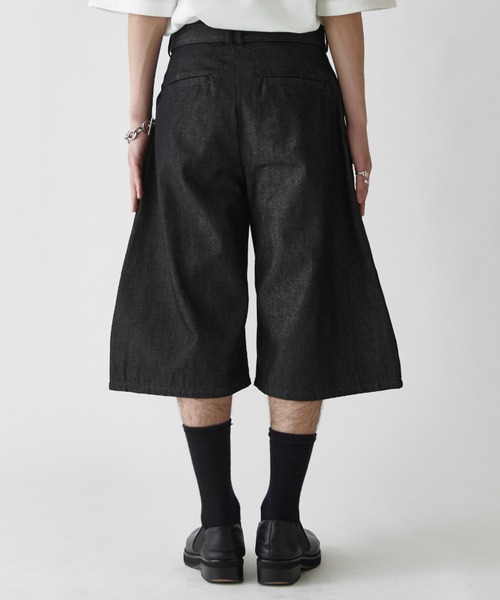 Lui's(ルイス)の「13.5オンスバルーンデニムショーツ(デニムパンツ・メンズ・インディゴブルー/ブラック・S/M/L)」の8枚目の写真