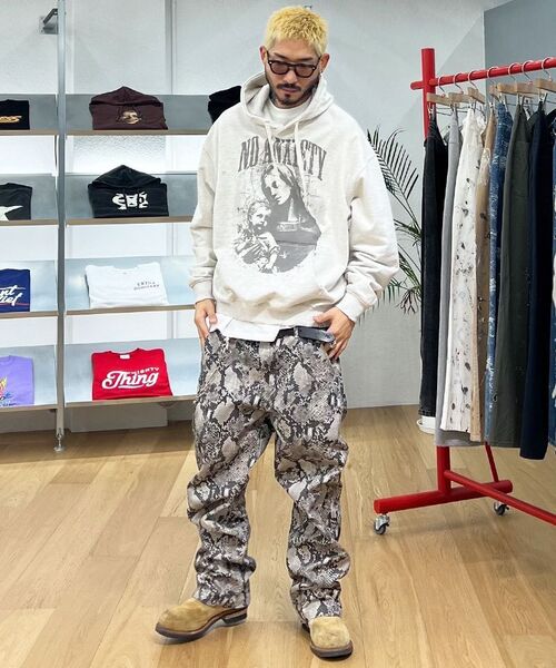 EXTRAORDINARY(エクストラオーディナリー)の「NO ANXIETY WASHED HOODIE OATMEAL(パーカー・メンズ・その他・LARGE/X-LARGE)」の5枚目の写真