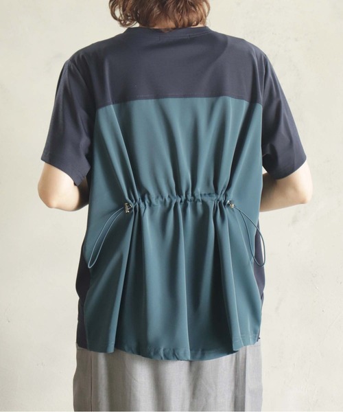 BITTOKO（ビットコ）の「バックシャーリングTシャツ（Tシャツ/カットソー・レディース・ブラック/ネイビー・FREE）」の2枚目の写真
