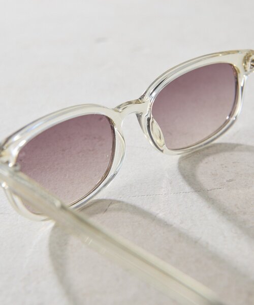 ear PAPILLONNER(イアパピヨネ)の「【A.KJAERBEDE(エキアビド)】CHARLIE26SS/サングラス(その他雑貨・レディース・クリア・FREE)」の12枚目の写真