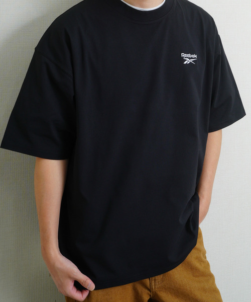 Reebok(リーボック)の「Reebok リーボック UVカット 接触冷感 ワンポイント ロゴT 半袖Tシャツ(Tシャツ/カットソー・メンズ・ホワイト/ネイビー系/ブラック・X-LARGE/MEDIUM/LARGE)」の20枚目の写真