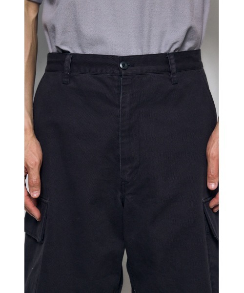 AZUL by moussy(アズールバイマウジー)の「バミューダショートパンツ(カーゴパンツ・メンズ・ブラック/ベージュ・SMALL/MEDIUM/LARGE)」の9枚目の写真