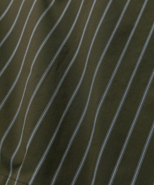 beautiful people（ビューティフルピープル）の「stretch stripe big QOL tag shirts（シャツ/ブラウス・レディース・ブルーグレー/オリーブ・38）」の7枚目の写真