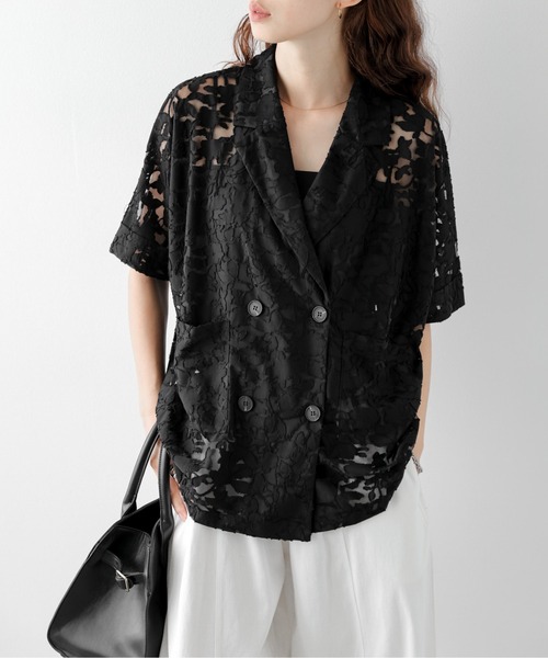 AMELY（エミリー）の「フラワーシアーダブルジャケット（その他アウター・レディース・ホワイト/ブラック・フリー）」の2枚目の写真